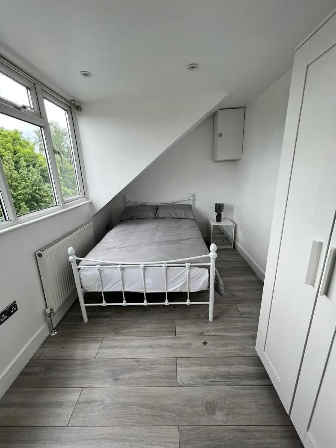 Lovely 2 Bedroom Flat With Roof Terrace In London Nw6 Exteriér fotografie