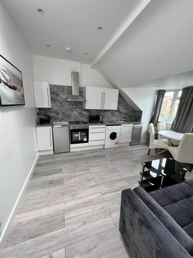 Lovely 2 Bedroom Flat With Roof Terrace In London Nw6 Exteriér fotografie