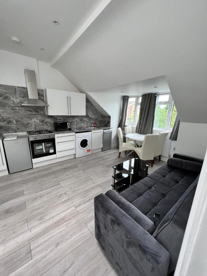 Lovely 2 Bedroom Flat With Roof Terrace In London Nw6 Exteriér fotografie