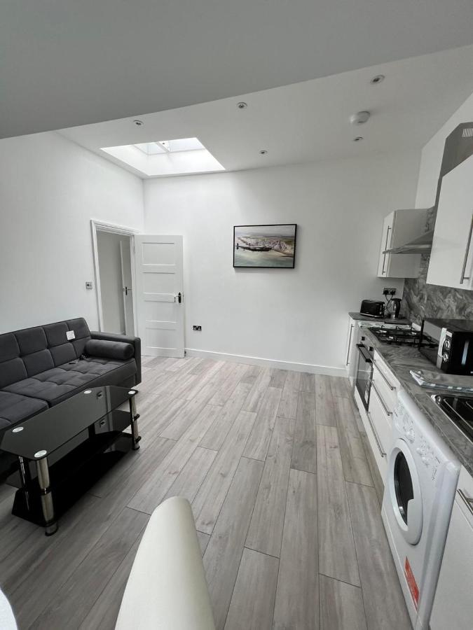 Lovely 2 Bedroom Flat With Roof Terrace In London Nw6 Exteriér fotografie