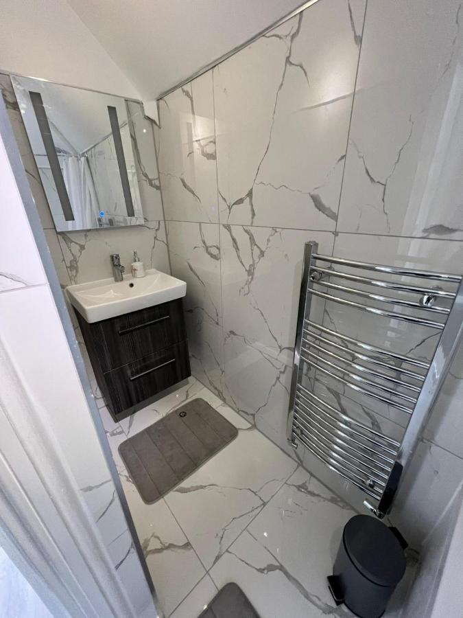Lovely 2 Bedroom Flat With Roof Terrace In London Nw6 Exteriér fotografie